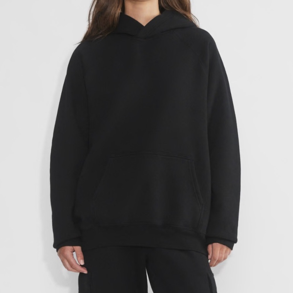 aritzia megafit hoodie